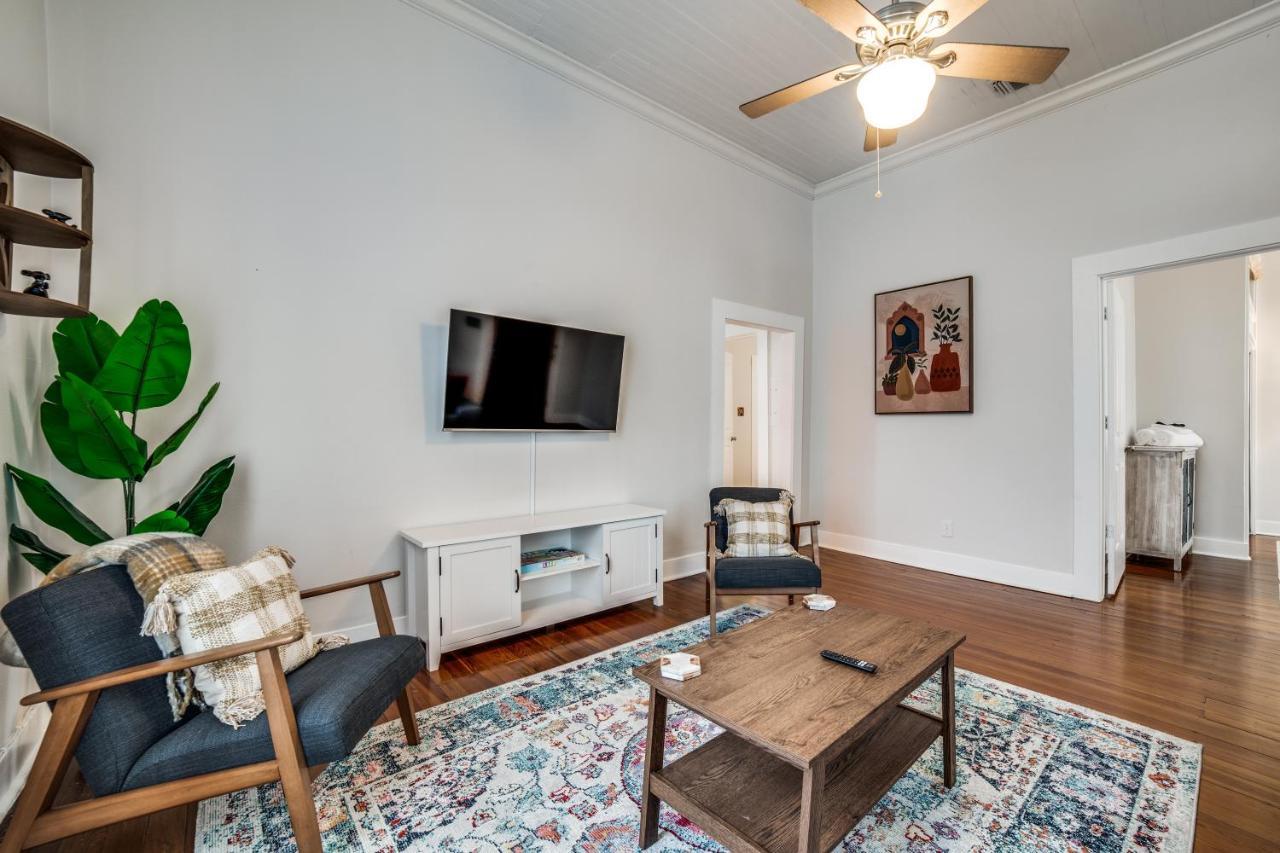 Downtown Historic 2Bdrm, Walk To Riverwalk, Alamo; Beautifully Renovated! San Antonio Eksteriør bilde